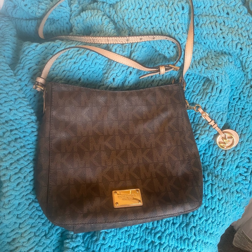 Michael Kors cross body